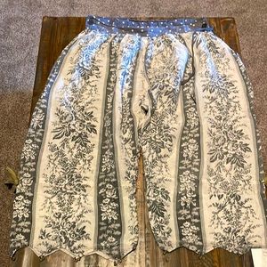 European Linen Vesper Bloomers.